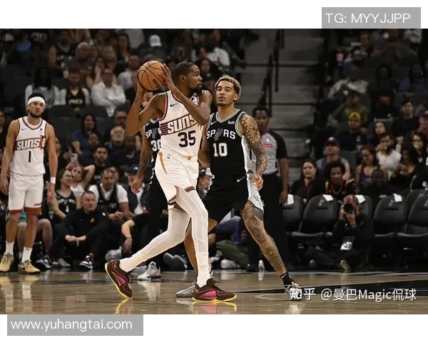 2007年NBA季后赛经典对决太阳与马刺的激烈较量回顾